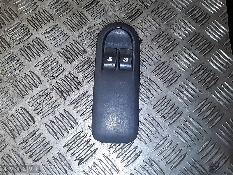Купить 2005 renault scenic переключатель 156018090