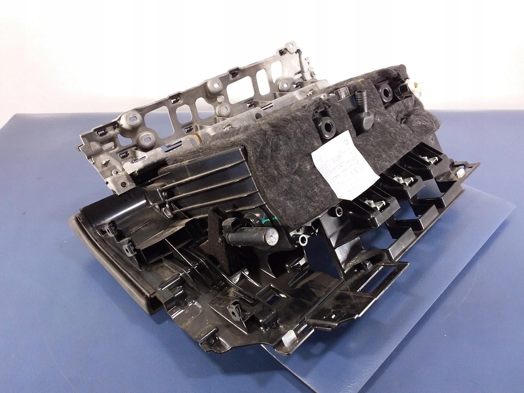 фото №5, Porsche panamera i 970 бардачок пасажира