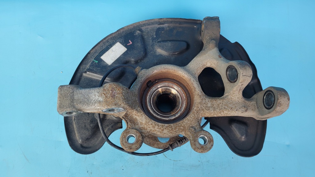 Купить Mercedes w218 cls 350 15r поворотный кулак ступица левая перед защита a2044211120