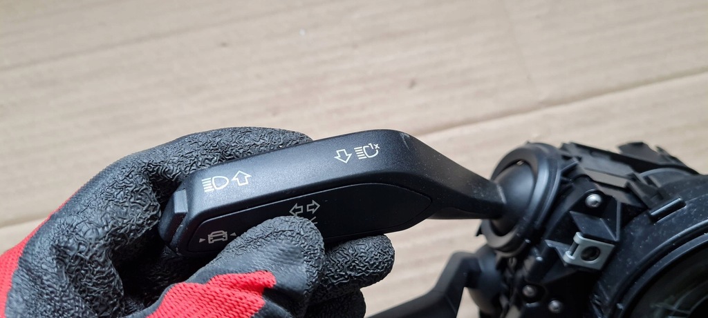 фото №10, Sq8 4m rsq8 q8 перемикачі перемикач комбінований стрічка 4n0907129kf sq7 4m q7