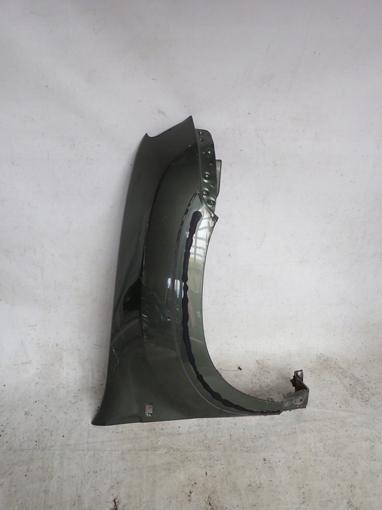 фото №1, Dacia duster 10- крыло правый перед передний