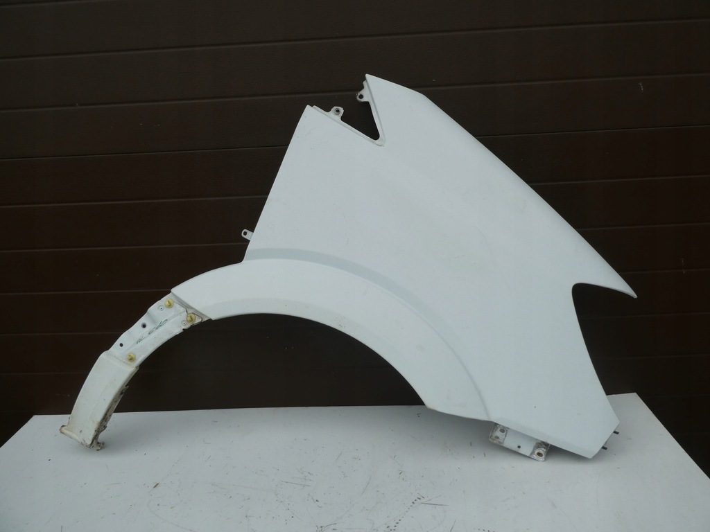 фото №1, Крила передній перед mercedes sprinter a906 правий