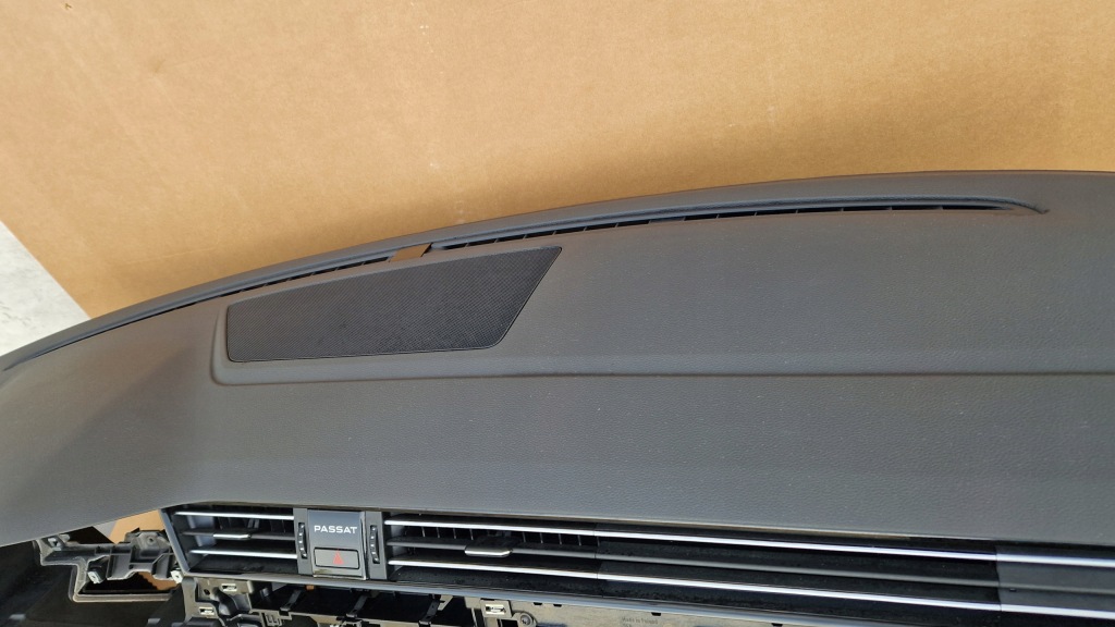 фото №8, Консоль панель приладів приладова vw passat b8 lift оригінал jak nowa