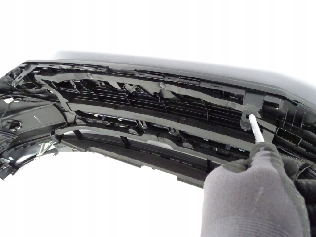 фото №11, Бампер перед передній audi e-tron 4ke