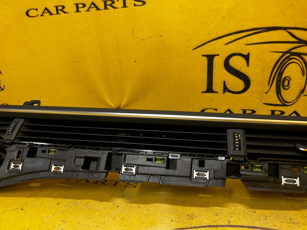 фото №8, Молдинг решётки обдув панели консоли audi a4 b9