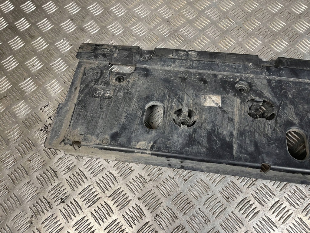 Peugeot 2008 1 2018 накладка под бампер передний / абсорбер с Разборки