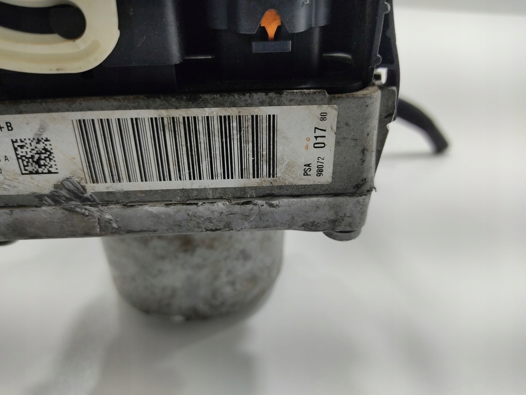 фото №9, Peugeot оригинальный номер 9807201780 насос усилителя