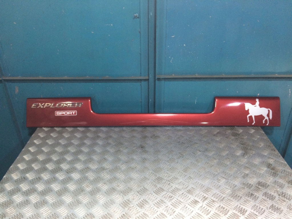 фото №1, Explorer 3 sport 02- накладка молдинг крышки