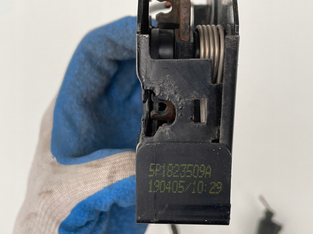 фото №5, Замок капот seat altea 5p1823509a