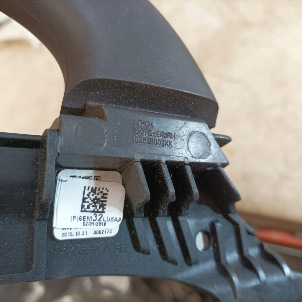 фото №4, Dodge durango 14- кронштейн ручка потолочный usa