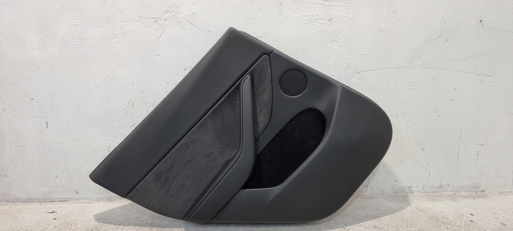 фото №1, Обшивка оббивка двері лівий задня tesla model y