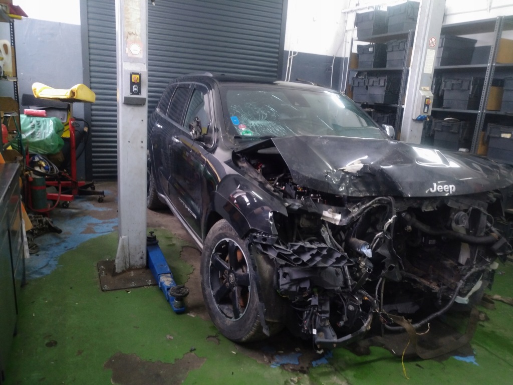 фото №7, Jeep grand cherokee wk2 3.0 crd 10-20 мост передний