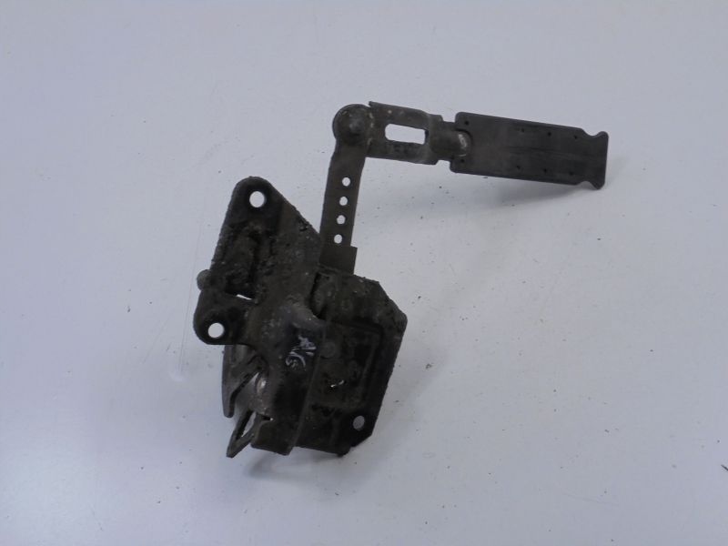 фото №8, Audi a6 c5 засувка зачіп замка капот 4b0823480e