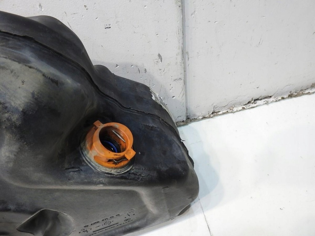 фото №9, Бак насос топлива mercedes r w251 3.0 cdi a2514700294 a2514710101