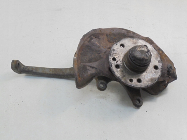 фото №1, Mercedes clk c208 поворотный кулак перед левая ступица 2.3b 2021401