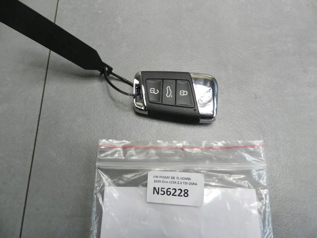 фото №1, Vw passat b8 ключ pilot 3g0800375dd