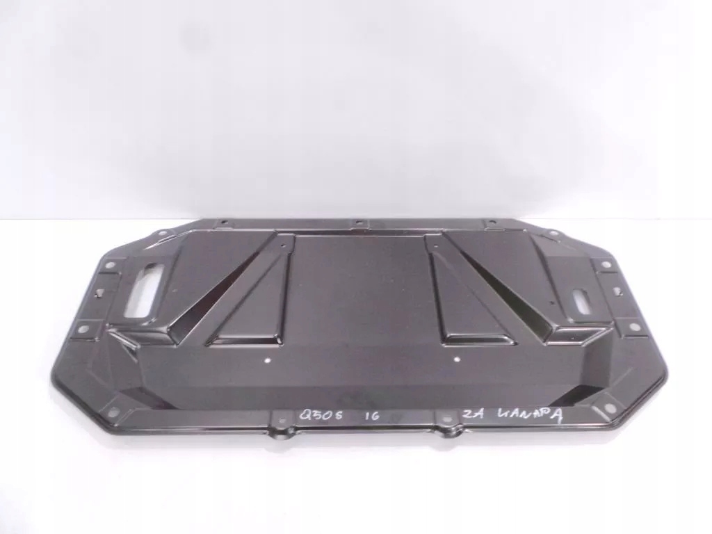 фото №1, Infiniti q50 16 3.5 гибрид крышка защита аккумулятора