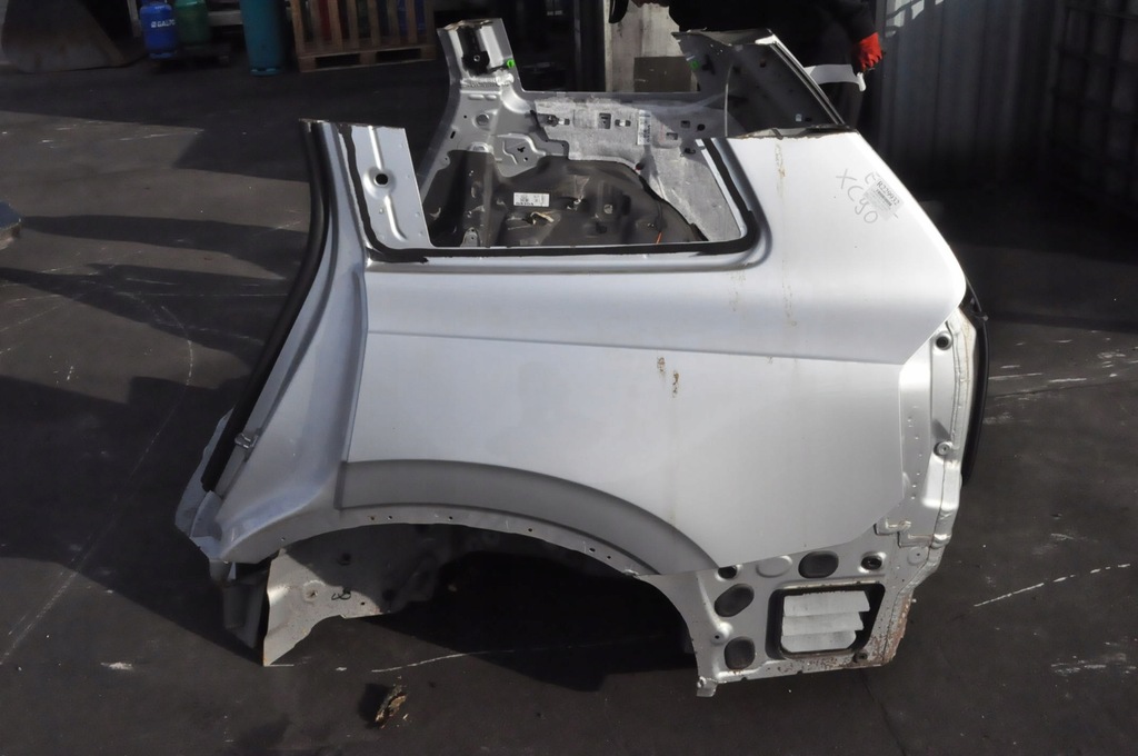 фото №1, Volvo xc90 ii четверть задняя левая крыло левый задняя задний