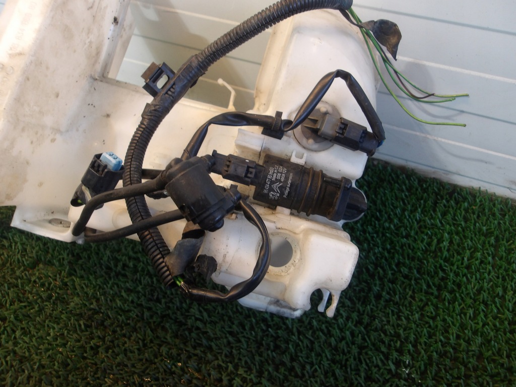 фото №7, Citroen c5 iii 08-13 бачок рідина омивача pod ксенон помпа оригінальний номер