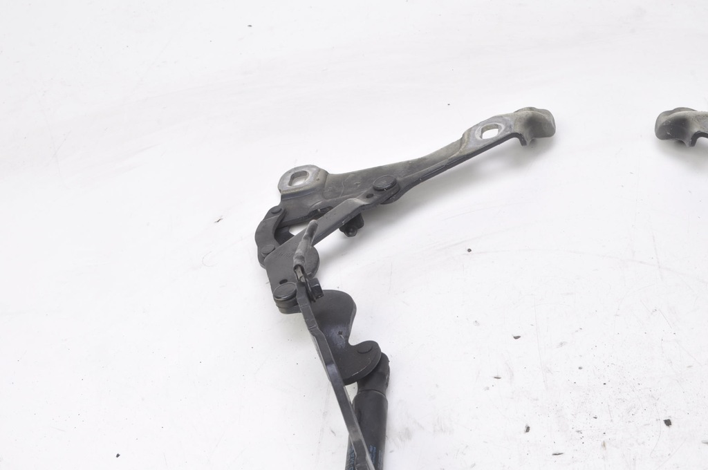 фото №6, Mini r56 петля капот komplt