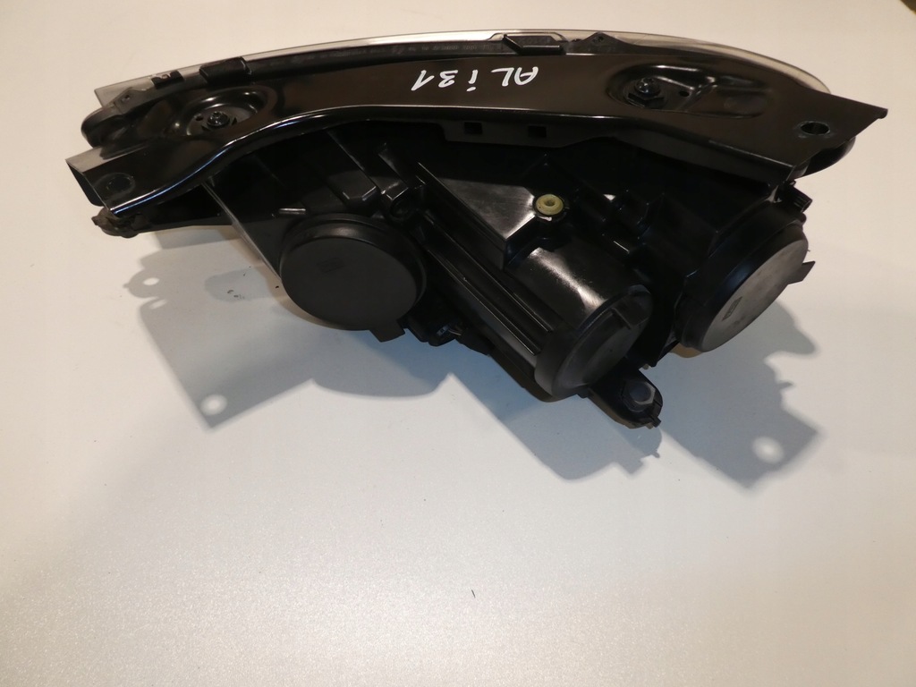 фото №8, Лампа права перед vw scirocco 1k8941006c