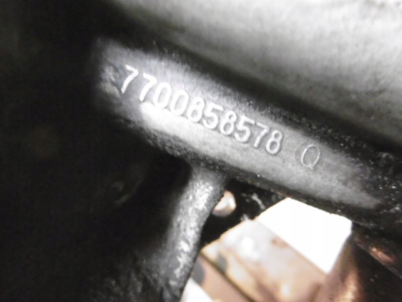 фото №6, Laguna i корпус фильтра масла 2,2d 7700858578