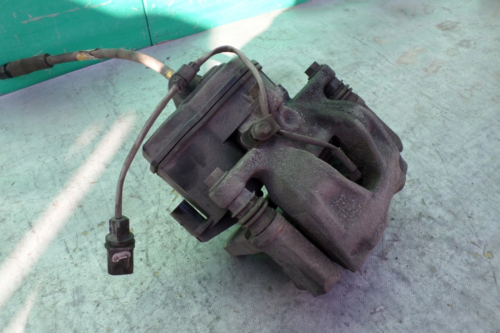 фото №1, Audi a6 4k c8 a7 супорт гальмівний правий задня