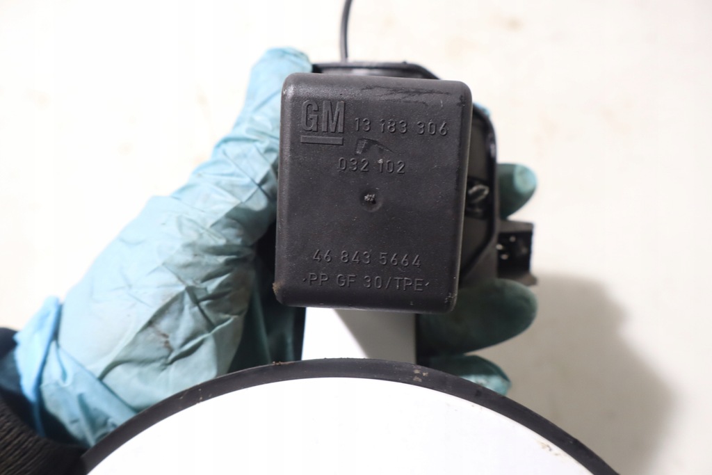 фото №4, Кришка заливної пального opel corsa e z40r