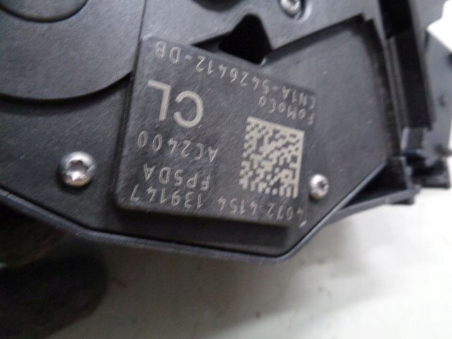 фото №3, Ford ecosport mk2 14 замок дверь правый задняя 4 контакты