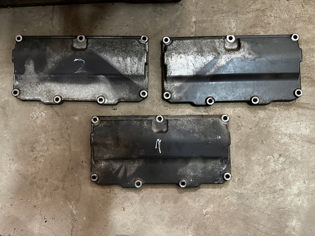 фото №1, Кришка захист вала розподільного валу scania r 1835795