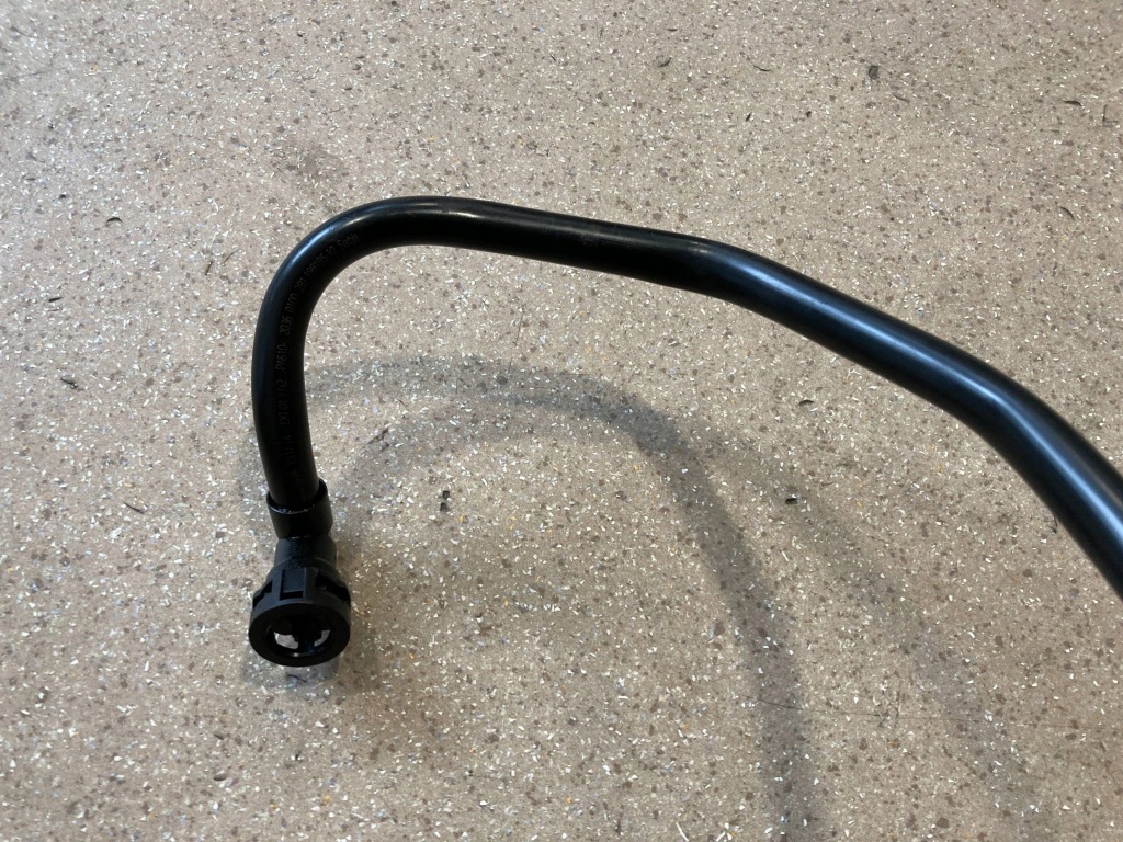 фото №7, Шланг радіатора оливи коробки bmw 3 g20 g21 8848365