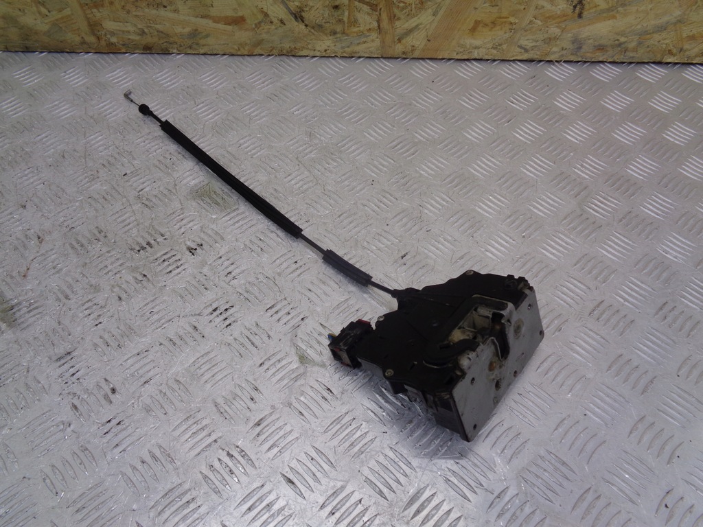 фото №1, Замок двері лівий задня 51797569 fiat grande punto 5d 2005-