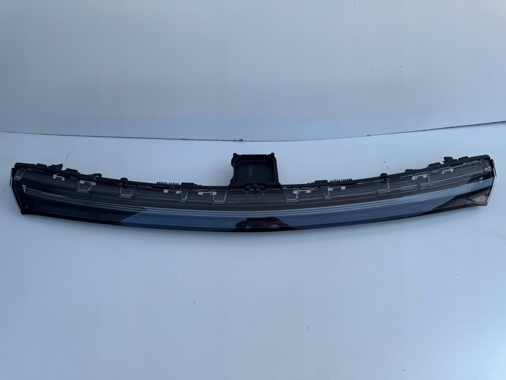 фото №1, Mercedes eqs лампа накладка перед передняя a2979064603