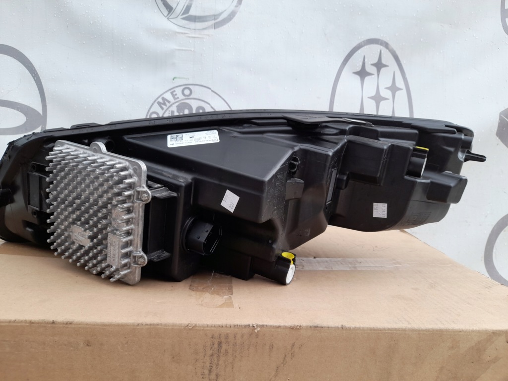 фото №9, Jaguar x540 full led левая лампа