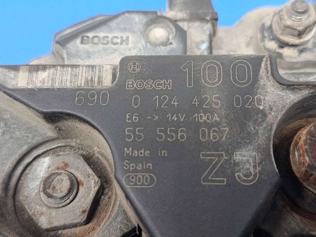 Opel vectra c 1.8 16v генератор 55556067zj bosch 0124425020 100a test в Україні