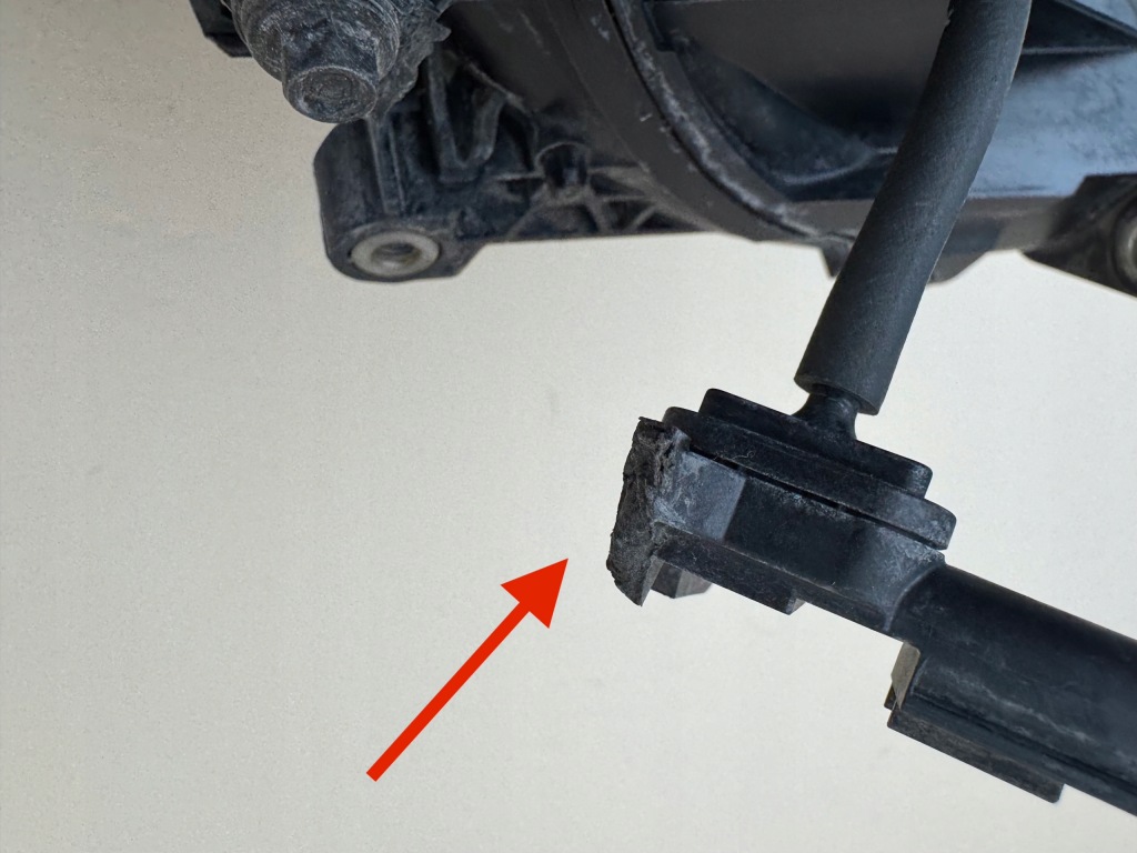 фото №15, Toyota rav4 v 5 19r- коллектор впускной  впускной 17101-25110