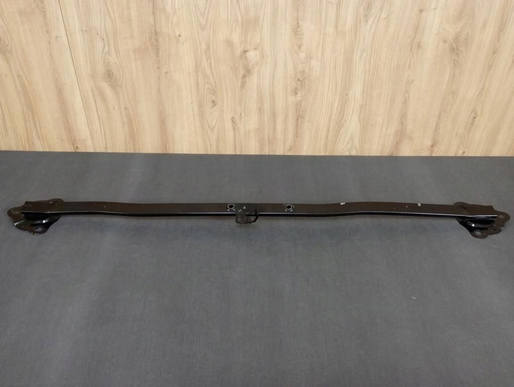 Купить Volvo v40 ii cross country поперечина распорка передняя 31298286