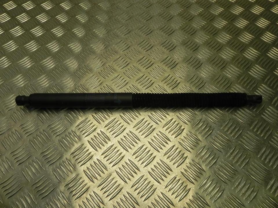 фото №1, Пружина газова bmw x3 2018 7497482