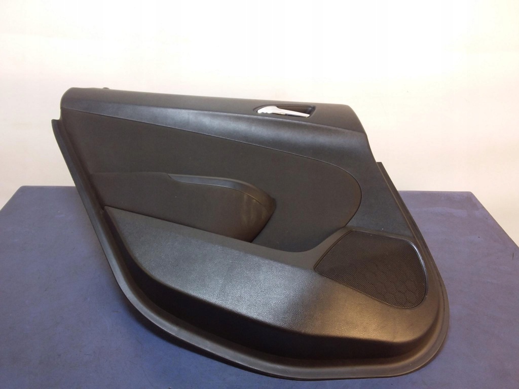 фото №4, Opel astra j sedan оббивка двері задня лівий