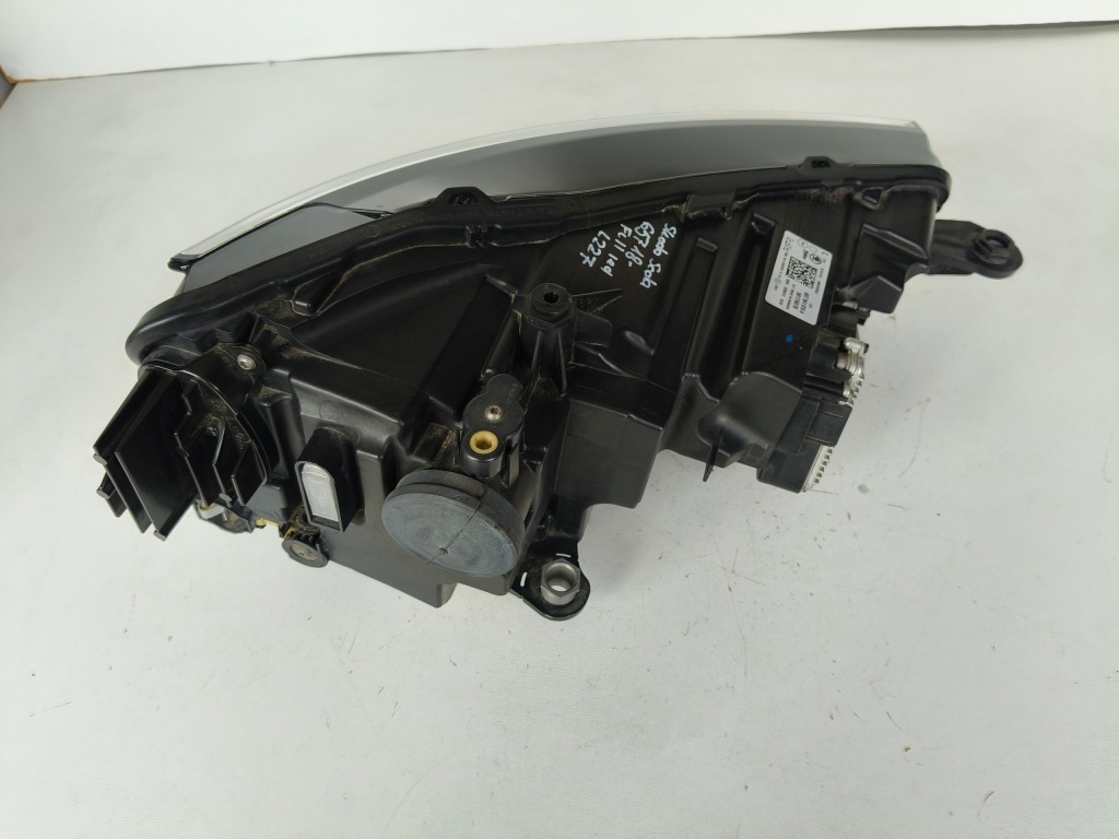 Фара ліва фара skoda scala 657 18- full led Оригінал