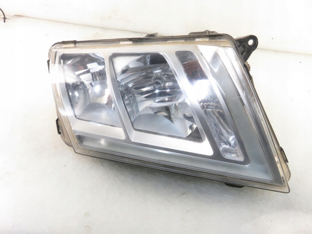 фото №10, Лампа ліва передня volvo fh ii 22239219
