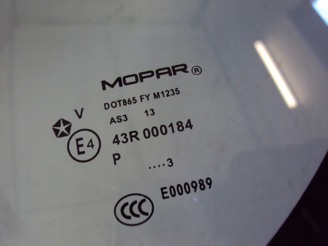 фото №4, Стекло левый задняя jeep compass i fl 2.2d 13 rok