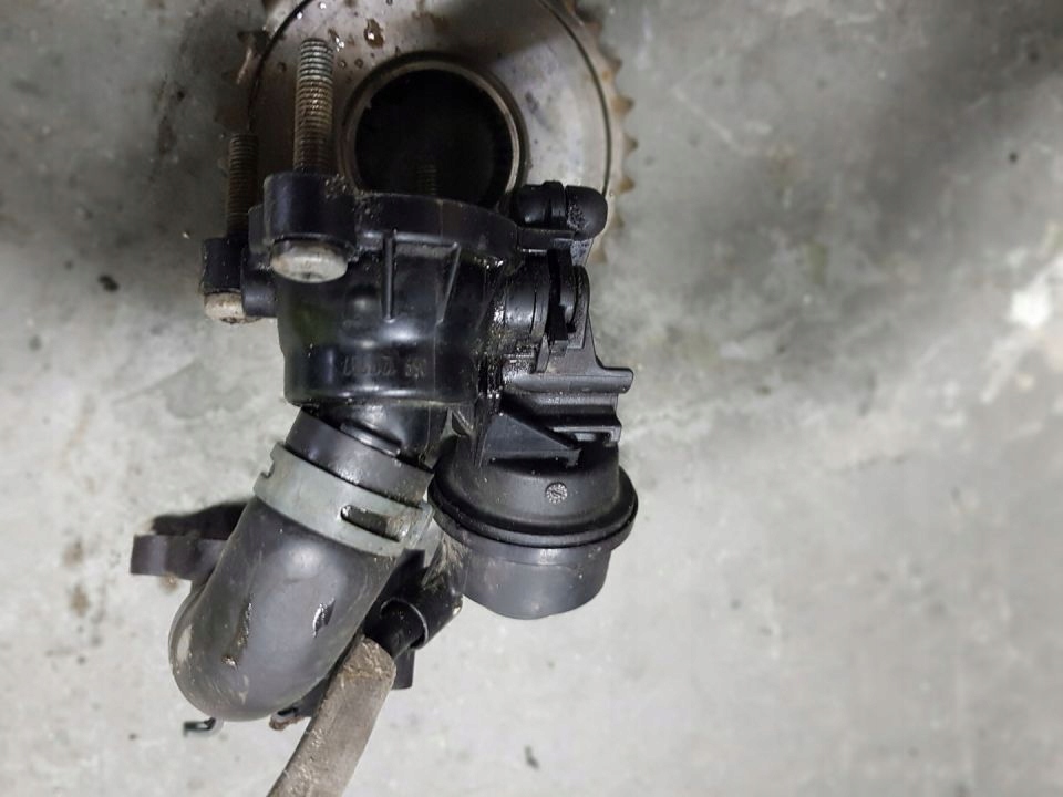 фото №2, Клапан регулюючий вода audi a6 c7 3.0 tdi 059121737