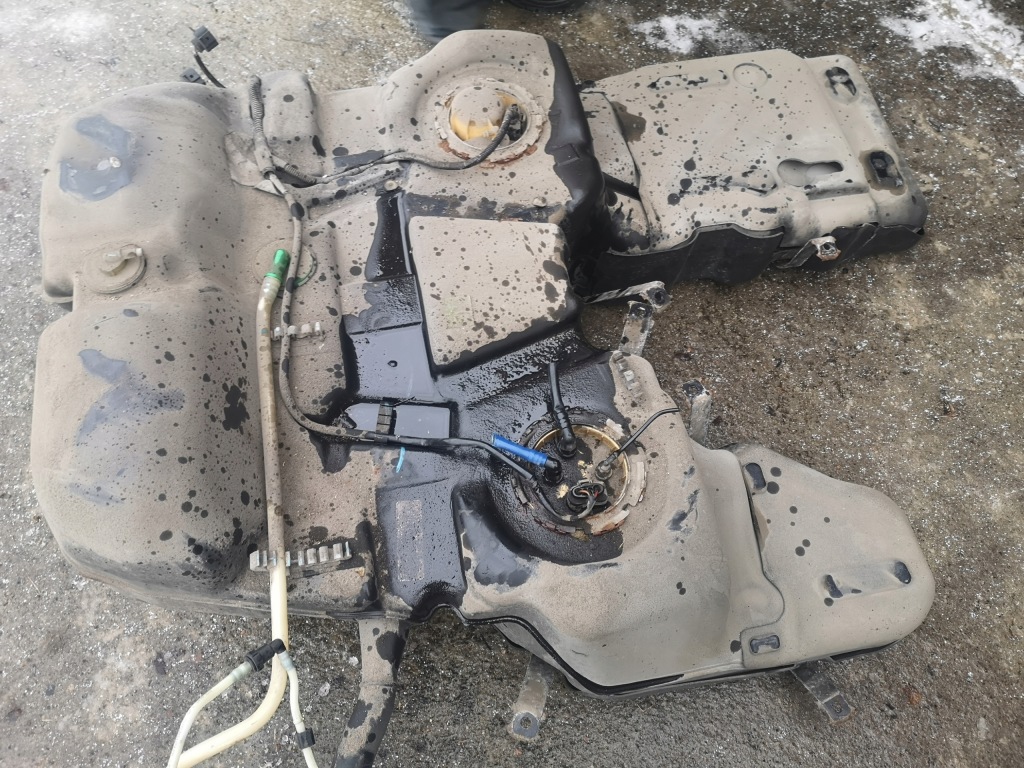 Купить Бак топлива vw touareg 5.0 tdi насоса