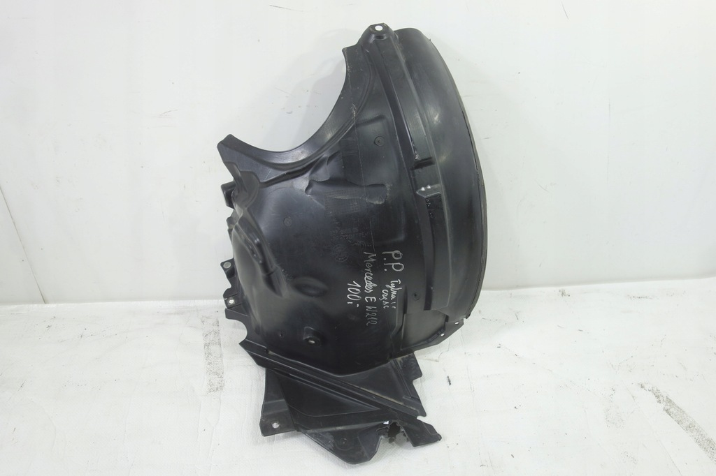 фото №1, Подкрылок перед правое mercedes e w212