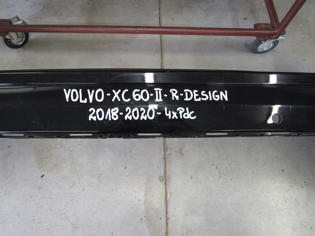 фото №2, Volvo xc60 ii r-design 2018-2020 бампер задняя
