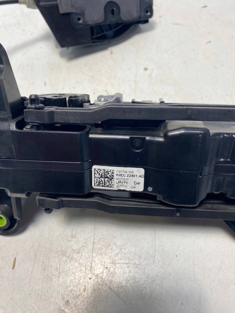 фото №2, Land rover range rover evoque l551 замок дверь передних k8d222401ag