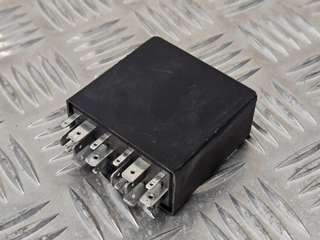 фото №1, Audi a6 s6 c5 4b 2001 інше реле