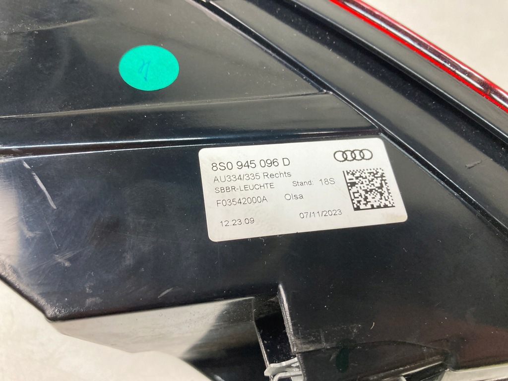 фото №12, Лампа права задня audi tt ttrs 8s led 8s0945096d