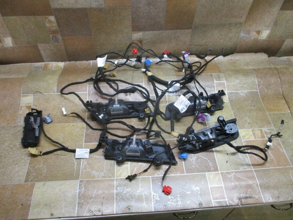 фото №1, Audi a4 b6 b7 підсвічувані ручка джгут ambiente